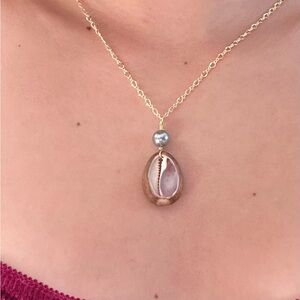 Reversible Cowrie Necklace